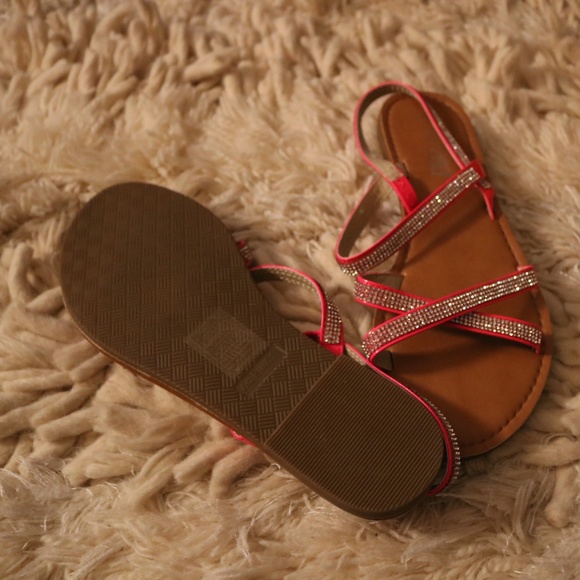 NWOT - Fun Hot Pink Sparkly Sandals - Picture 3 of 3